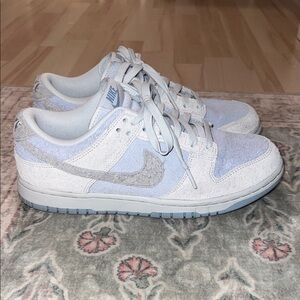 Nike Dunk Low Photon Dust / LT Smoke Grey Women’s Size: 9